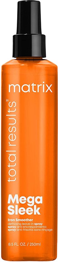 MATRIX Total Results Mega Sleek Iron Smoother Spray spray chroni cy w osy przed wysok temperatur 250ml