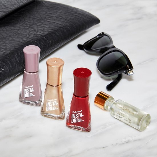 Sally Hansen Insta-Dri Nagellak - 263 Racing Rose