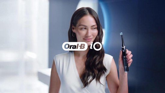 Oral-B iO Ultimate Clean - Opzetborstels - Zwart - 2 Stuks